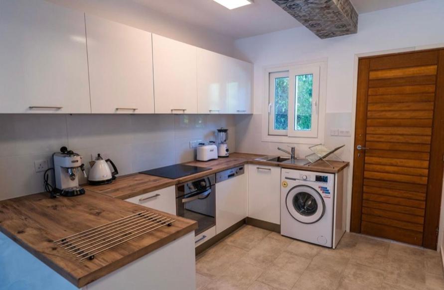 Holiday Cosy Home Πάφος Εξωτερικό φωτογραφία